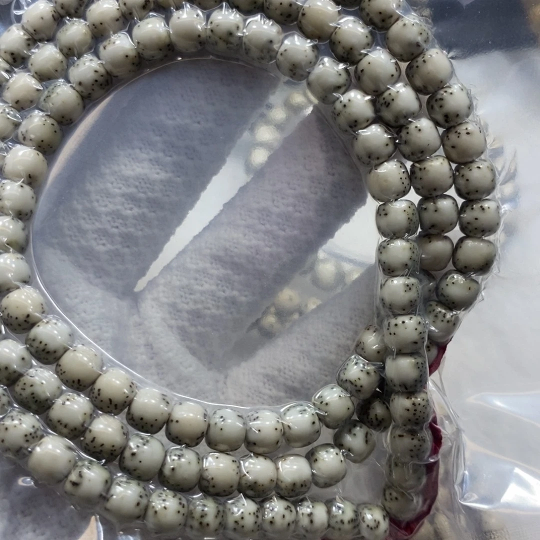 手串星月菩提瓷白76河豚