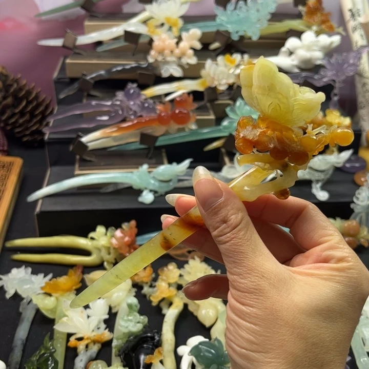 蛇纹石玉未镶嵌发簪