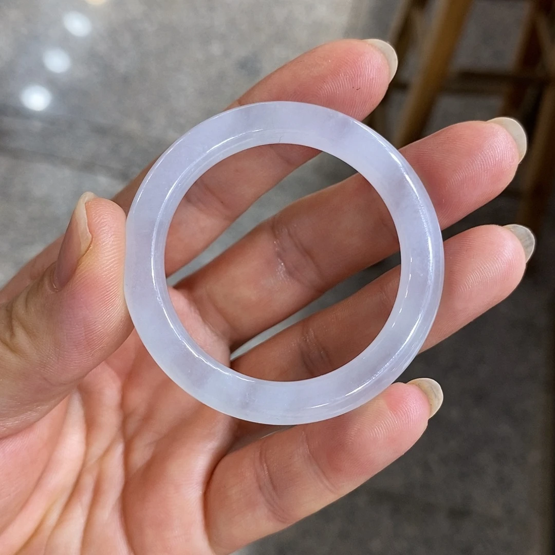 未镶嵌定制翡翠翡翠吊坠