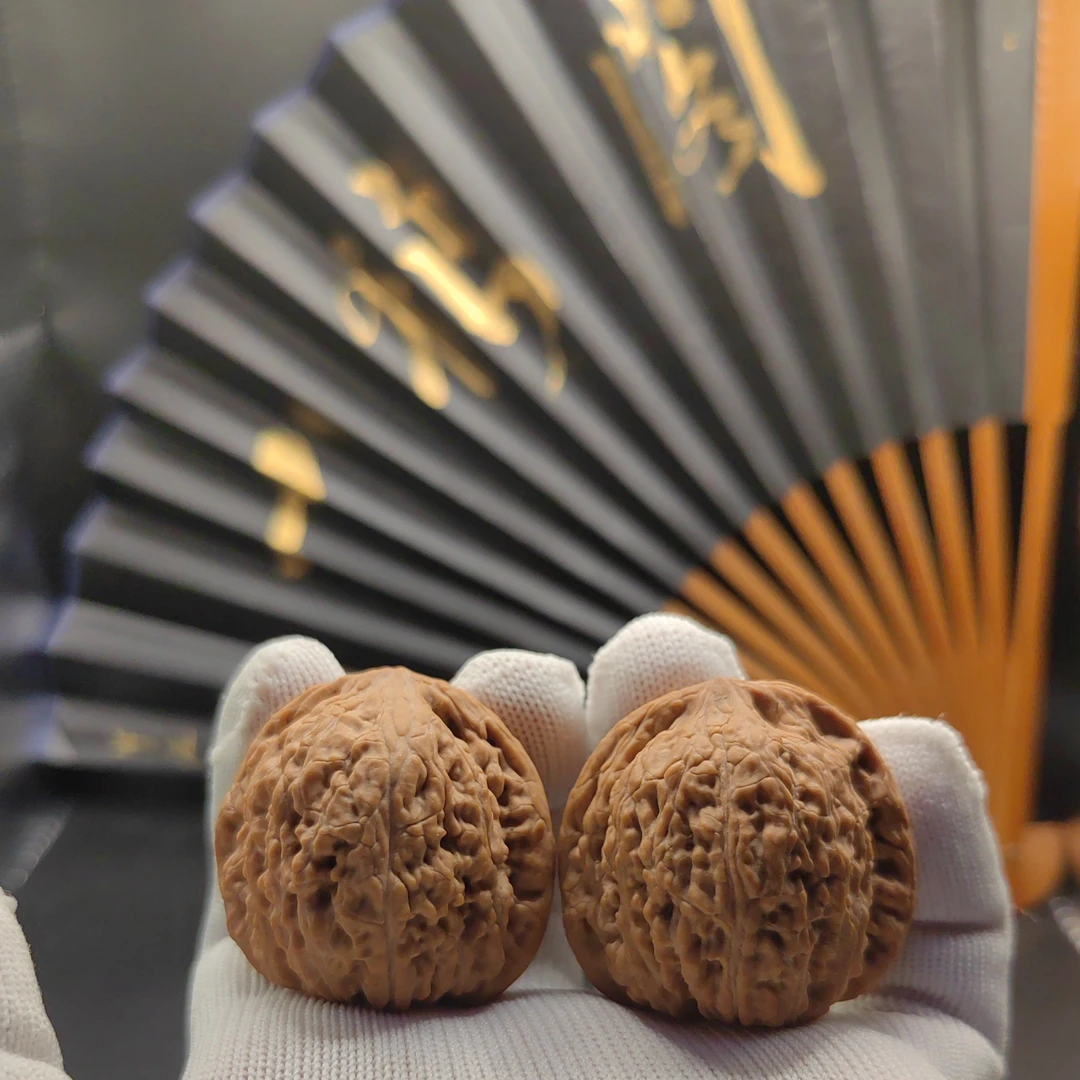 全品精选 泥鳅背狮子头41.5/40/39 文玩核桃 精品文玩狮子头核桃