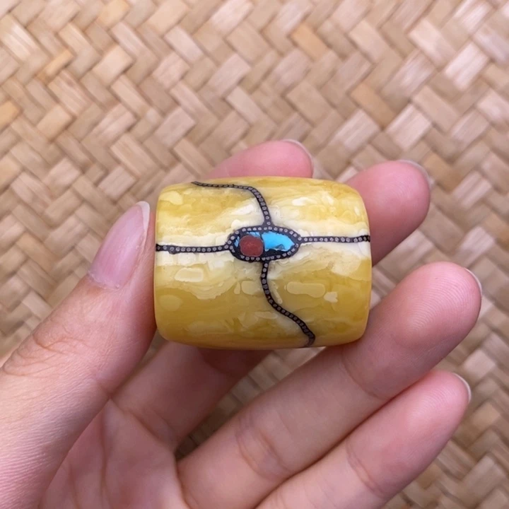 琥珀未镶嵌裸石蜜蜡M