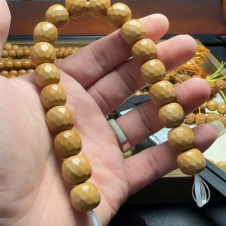 猴头核桃手串全品精工龙炎大钻面尺寸13mm