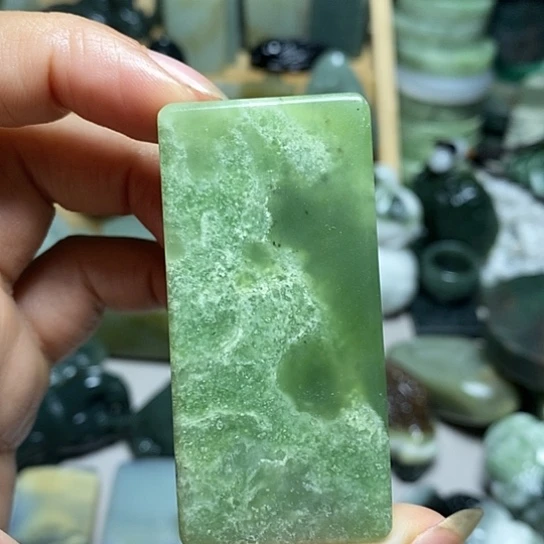 未镶嵌和田玉（糖玉）珠宝半成品