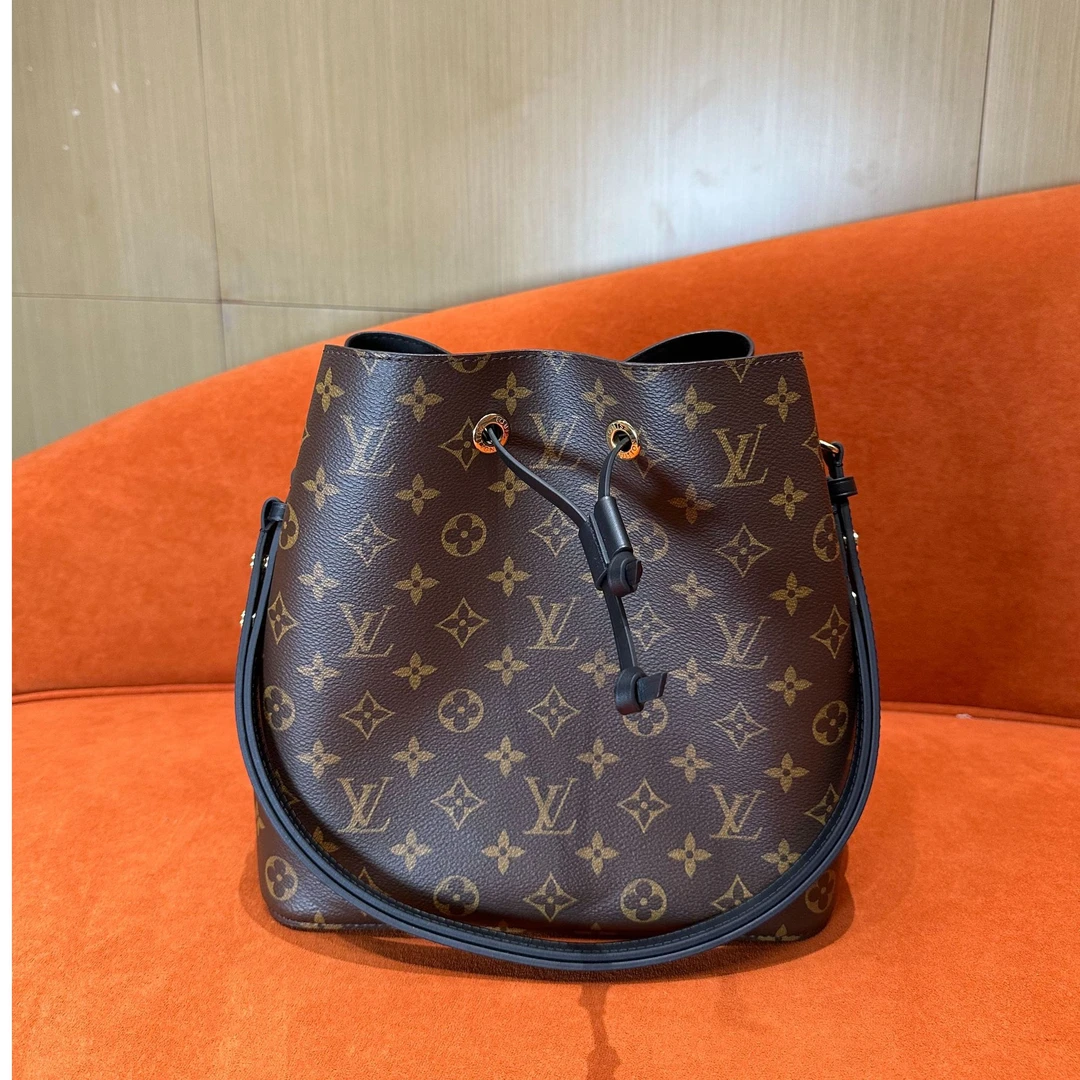 95新 LouisVuitton/路易威登  LV路易威登老花黑水桶 MI4270