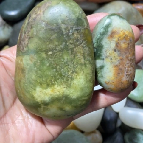 阳***光和田玉（糖玉）未镶嵌挂件