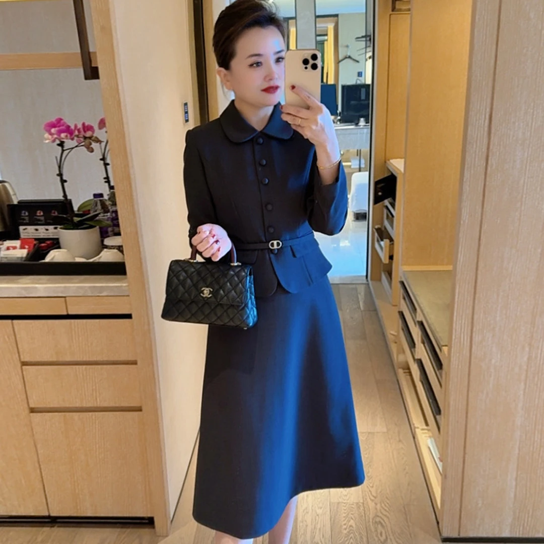 唯伊公馆秋季新款优雅翻领纽扣时尚假两件A字大摆连衣裙98507