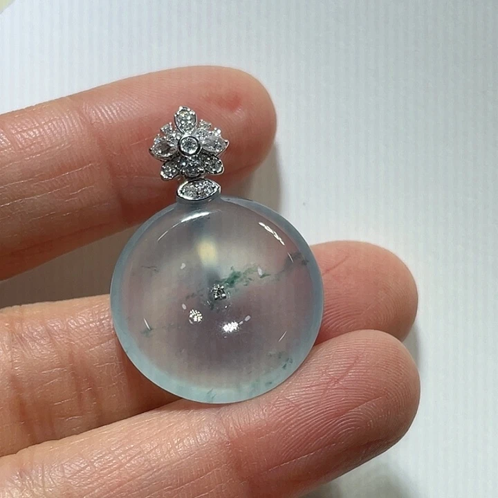 翡翠吊坠(不含链)18K金镶嵌平安扣