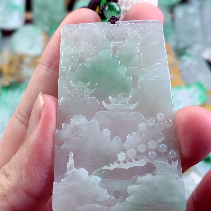 吊坠(不含链)未镶嵌翡翠