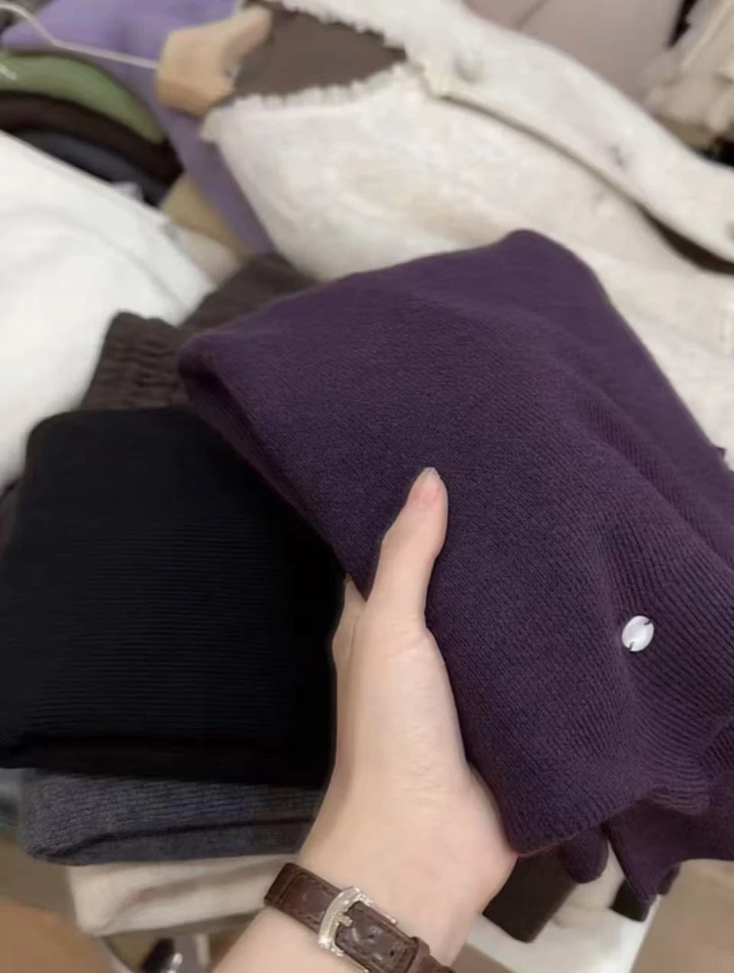 七言家巨好穿  #韩系火爆半高领贝壳糯米打底1106@