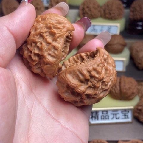 吊坠文玩核桃聚宝盆