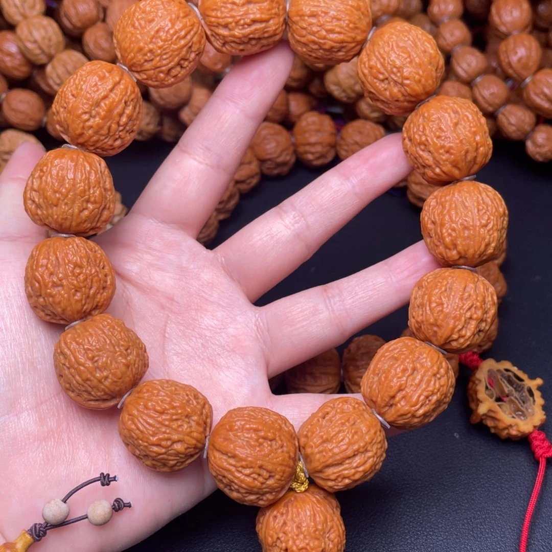 文玩核桃手串荔枝纹方墩手持