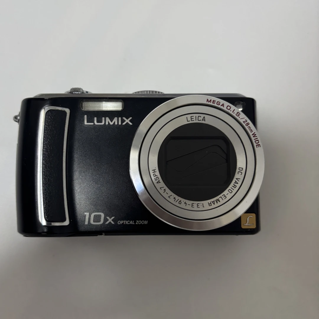 9新 Panasonic/松下 tz15福利黑色10倍小长焦相机带配件