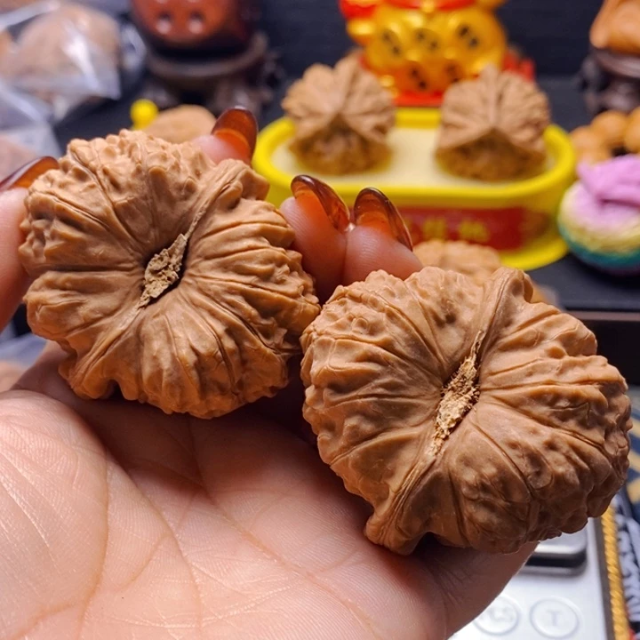 老***戈文玩核桃吊坠南瓜墩