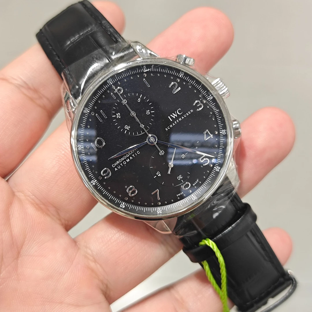 95新 IWC/万国 单表葡萄牙系列黑盘葡计男士经典简约自动机械腕表