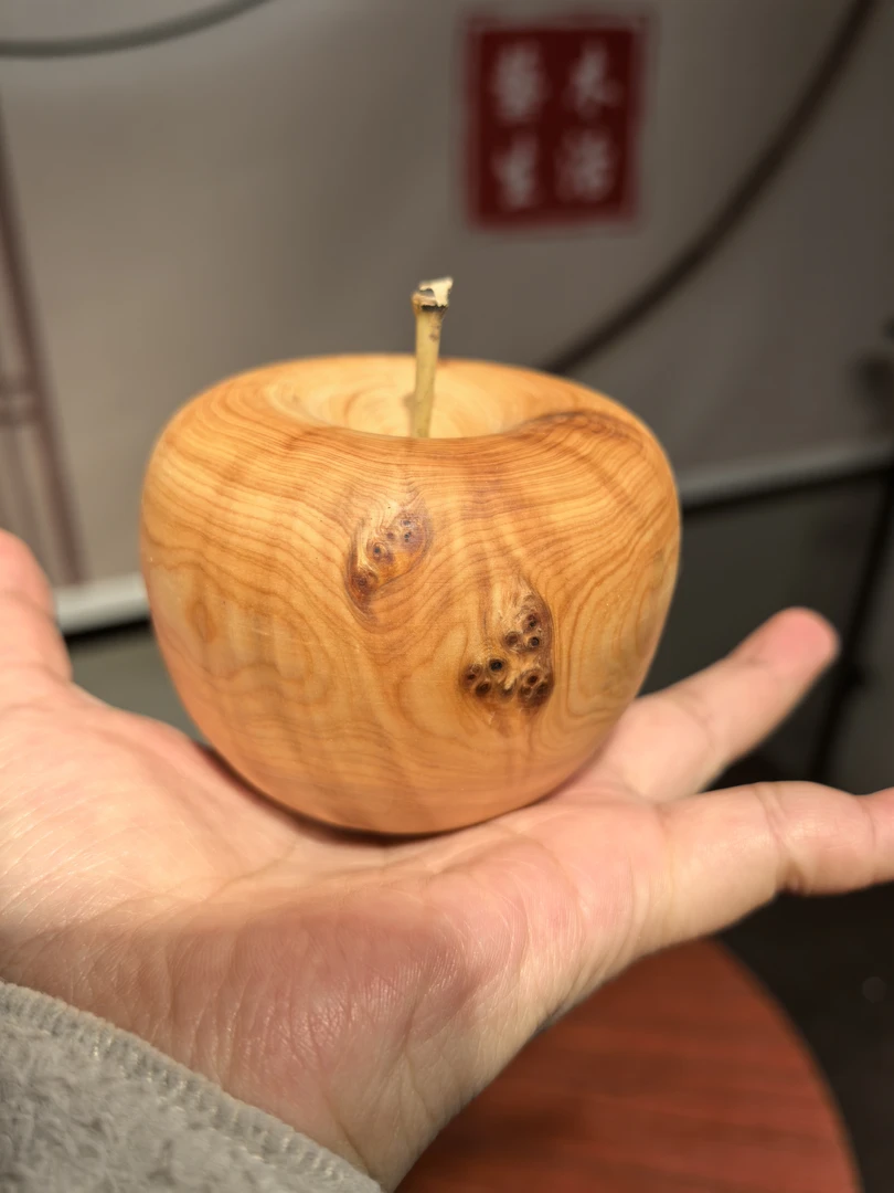 崖柏瘤疤苹果摆件圣诞小苹果天然崖柏香味浓郁家居装饰实木工艺品