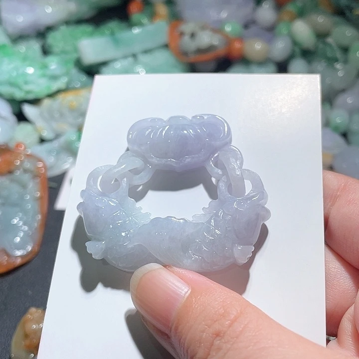 颈饰未镶嵌翡翠天