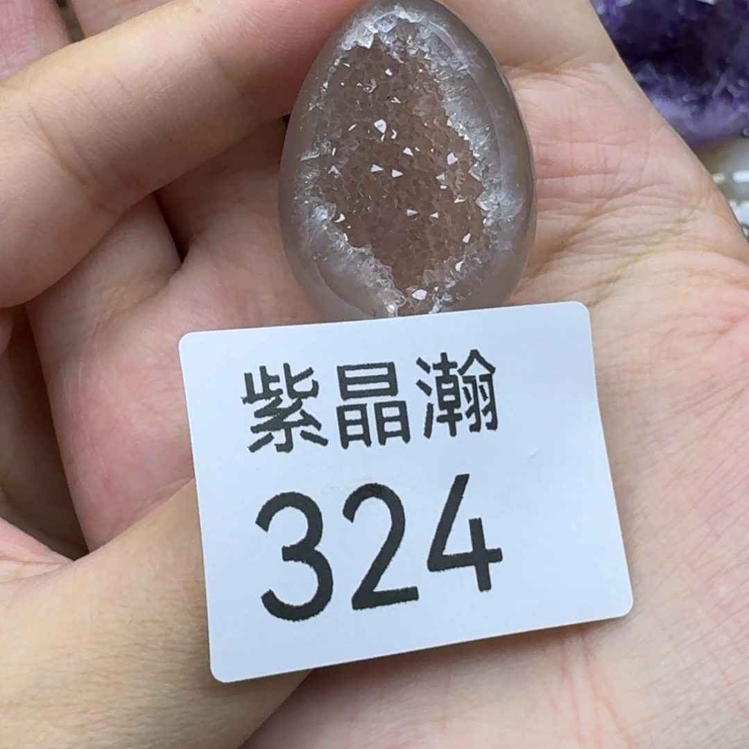 未镶嵌水晶大型摆件（非配饰）