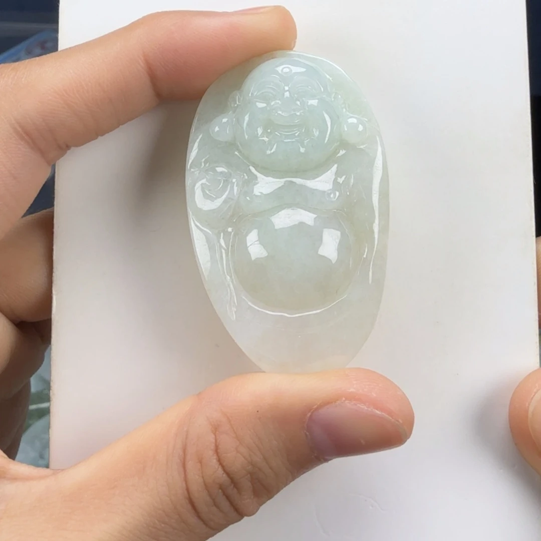 翡翠挂件未镶嵌翡翠