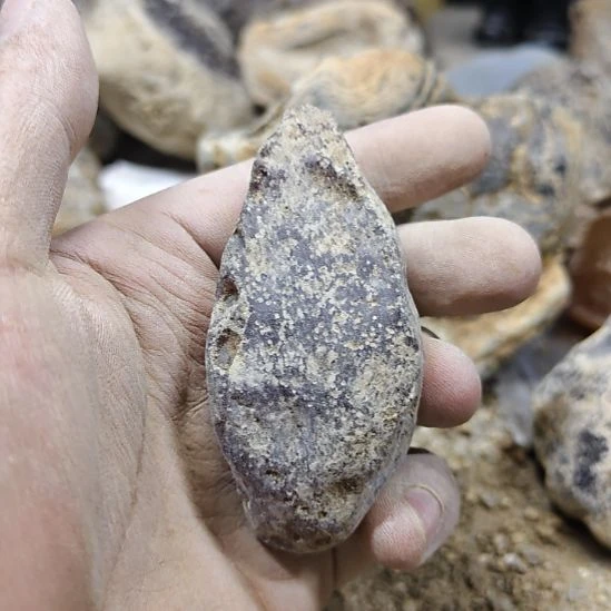 阿***凯玛瑙/玉髓未镶嵌工费