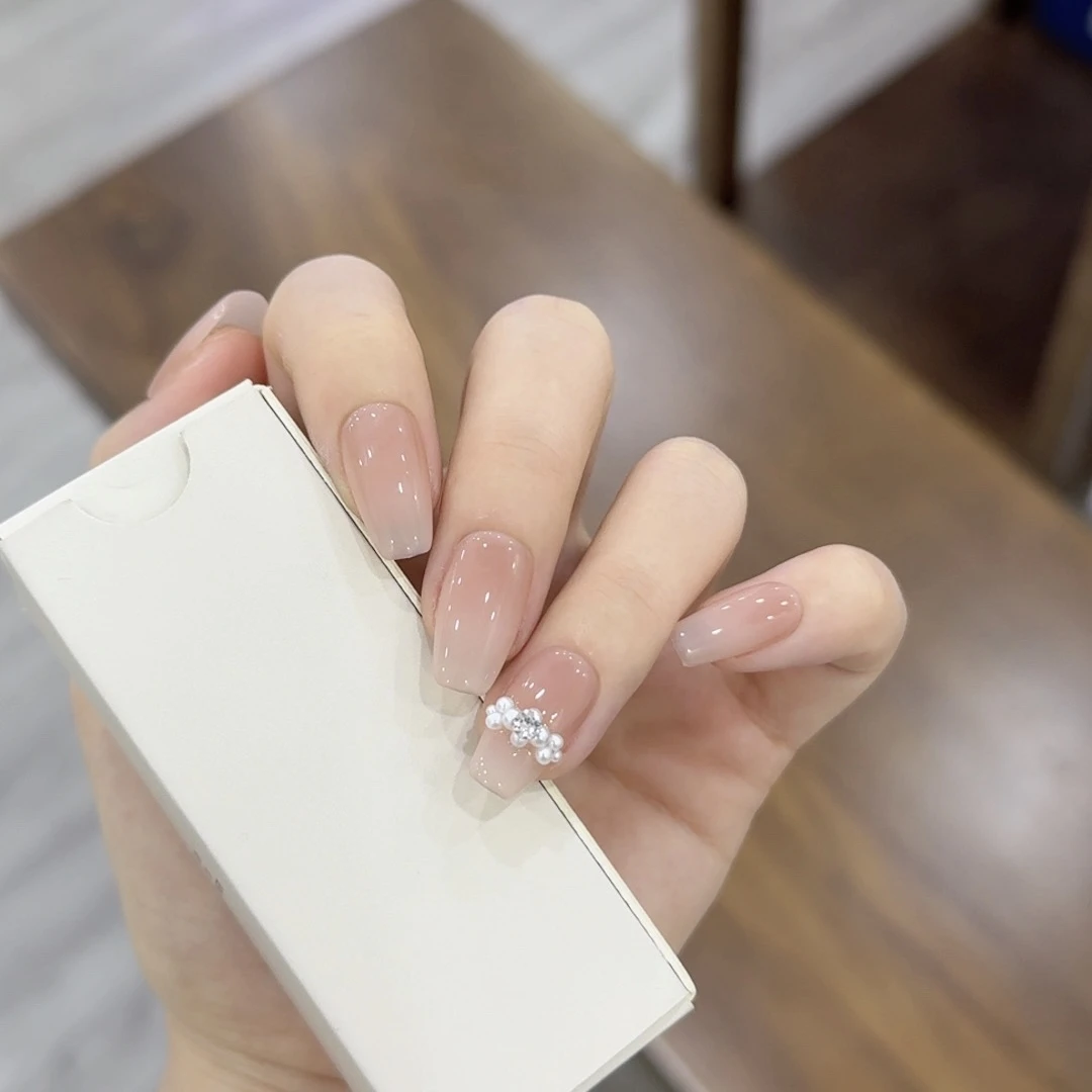 茉哉【云朵泡芙】纯手工定制拆卸穿戴甲A5035 Q