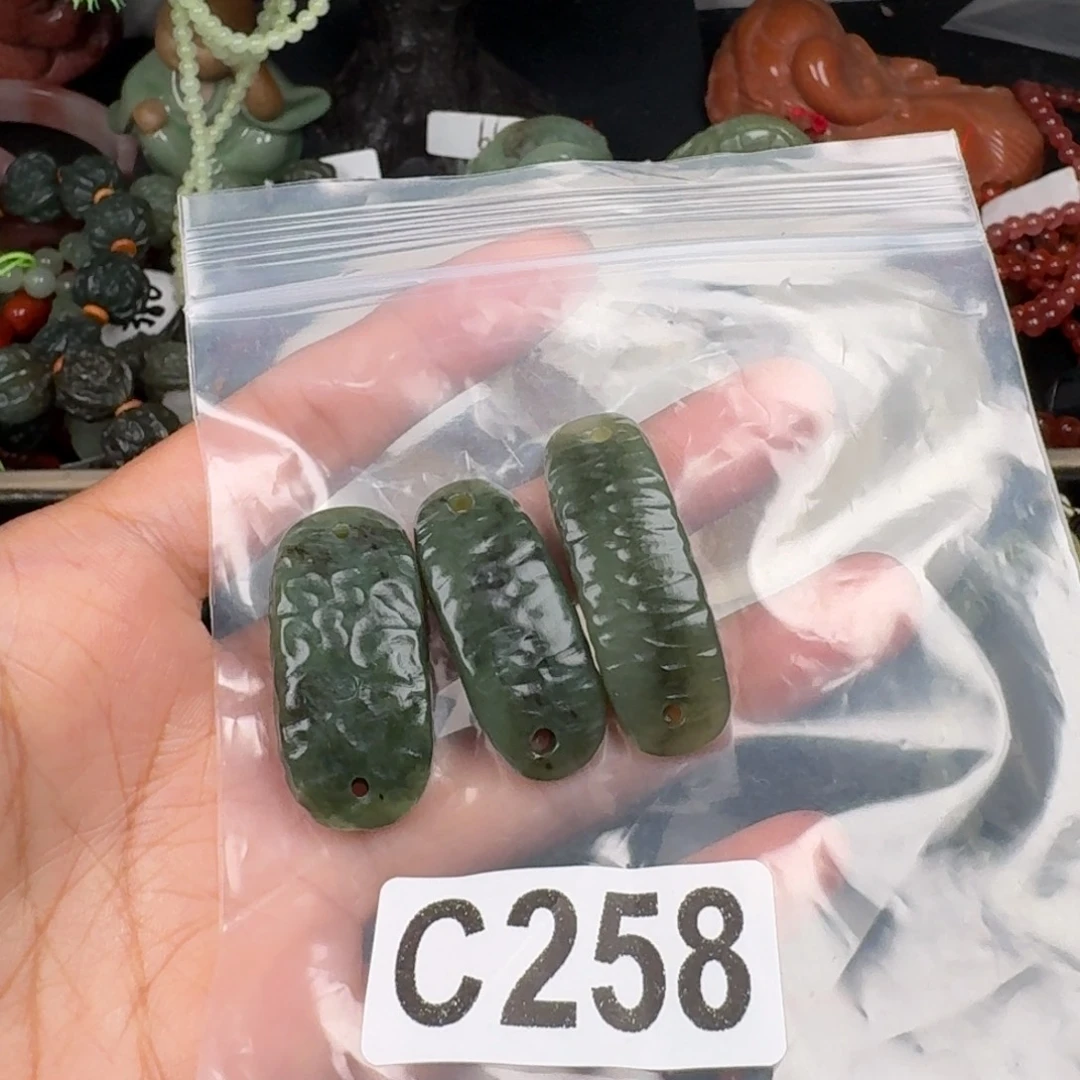 未镶嵌和田玉珠宝奇石