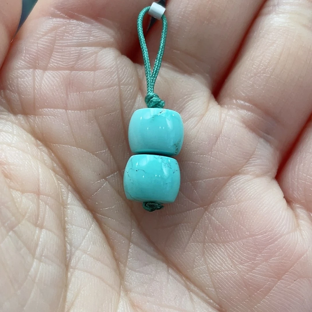 绿松石颈饰未镶嵌