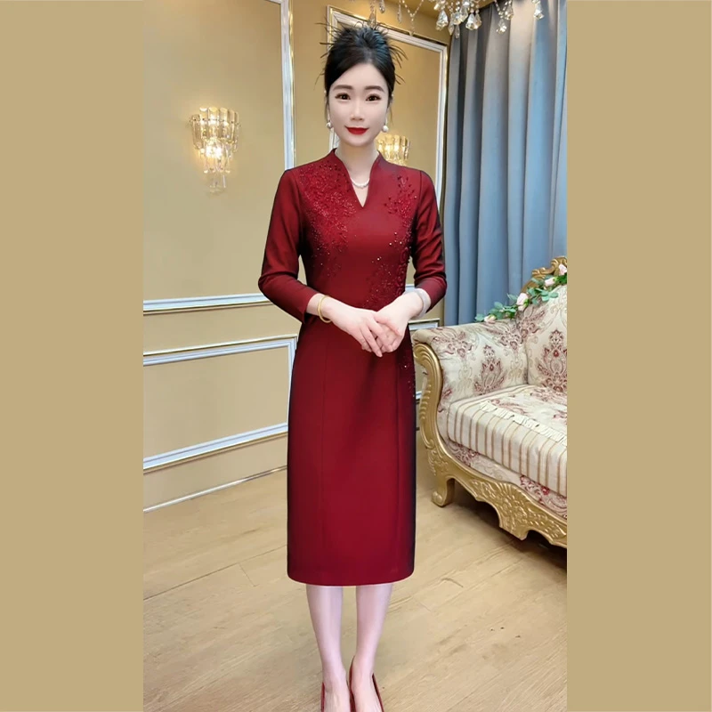 “花开富贵”高档母亲春夏中老年妈妈装大码红色气质婚宴中长款显瘦