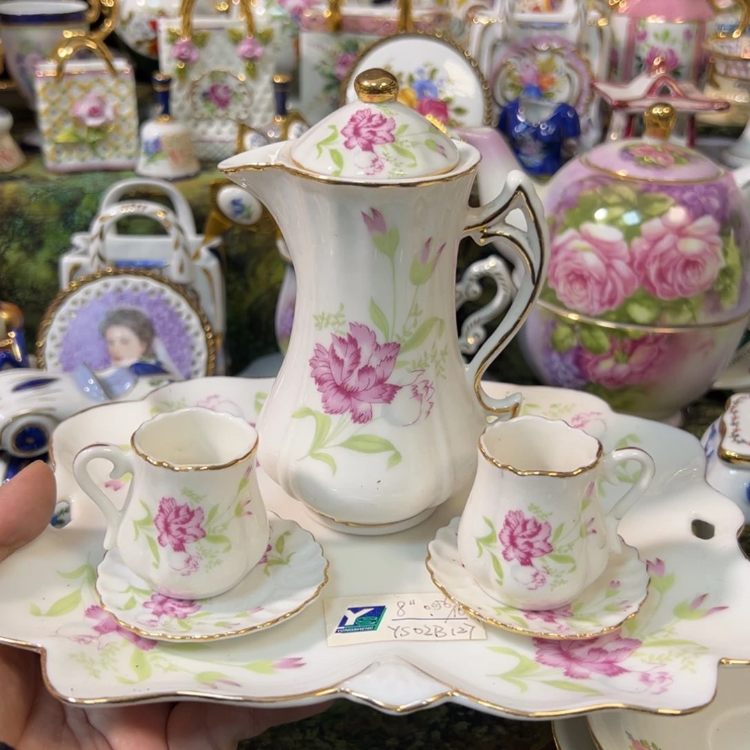摆件鹿与海陶瓷家居用品有限公司