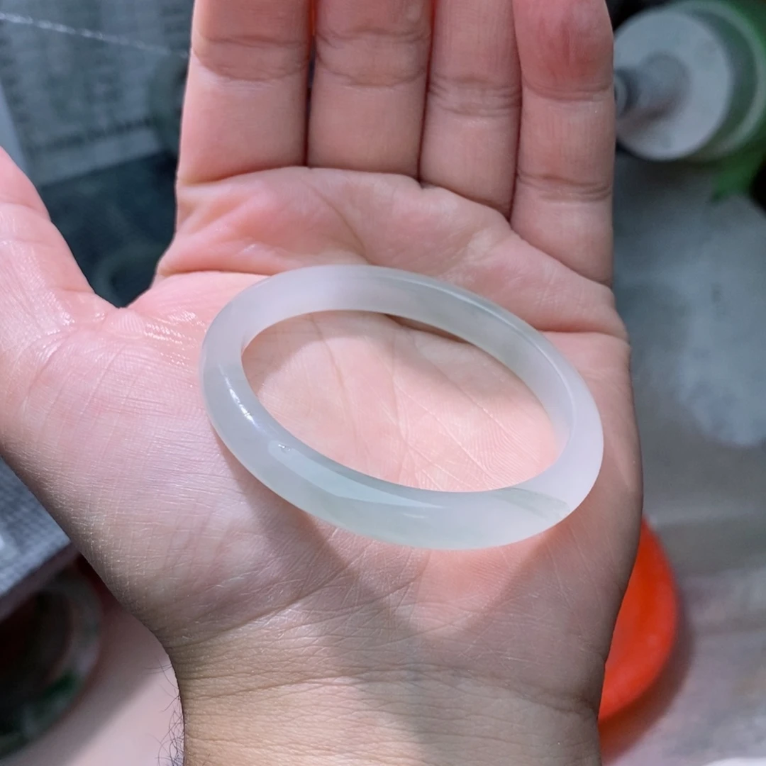 心***静石英质玉手镯未镶嵌定制