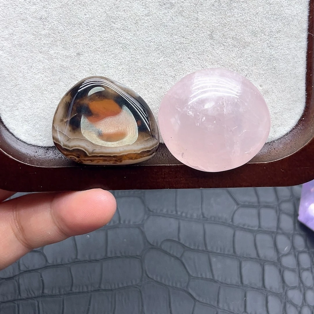 未镶嵌珠宝半成品水晶3缠丝玛.瑙➕粉水晶手握 两颗