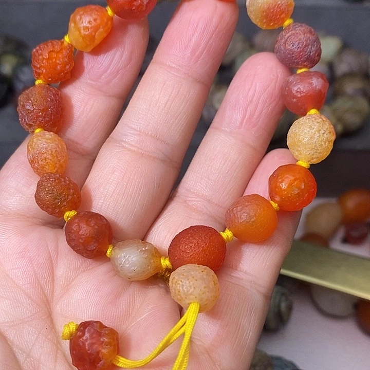 未镶嵌玛瑙/玉髓珠宝奇石