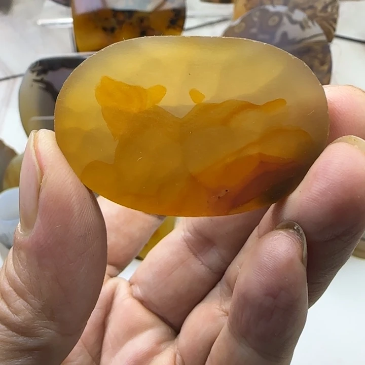 玛瑙/玉髓未镶嵌颈饰