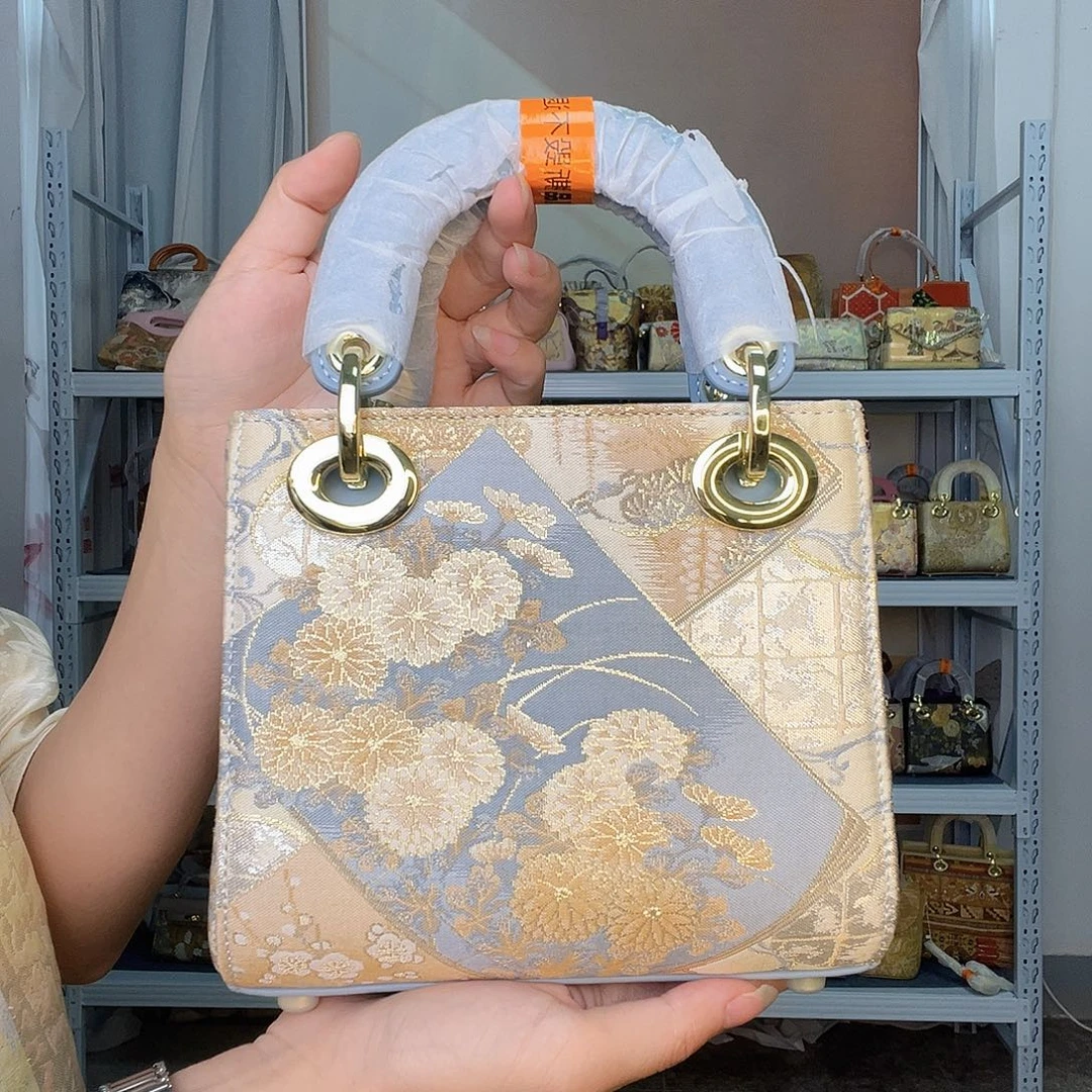 织物桑蚕丝非遗唐锦小戴妃