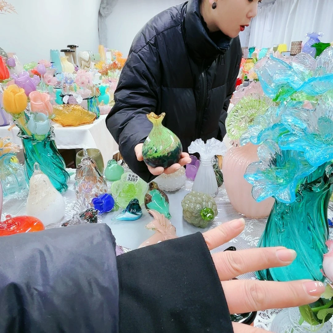 福利不退不換琉璃花瓶藝術品