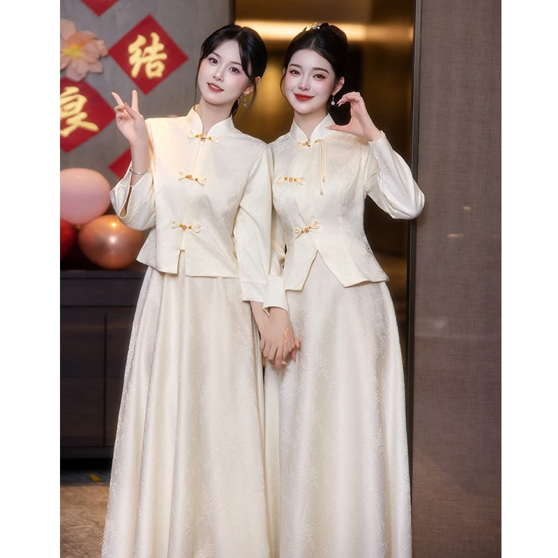 伴娘服中式时可穿2025新款春秋香槟色姐妹团旗袍裙订婚礼服长袖