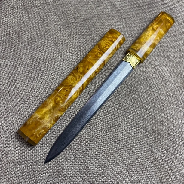 3874 龙泉昊天宝剑大马S羽毛纹金丝楠木羊角未开刃