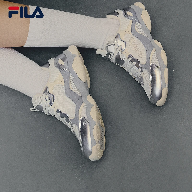 FILA斐乐女鞋猫爪6FLUID 6 ST薄底老爹鞋新款银色德训鞋KOL