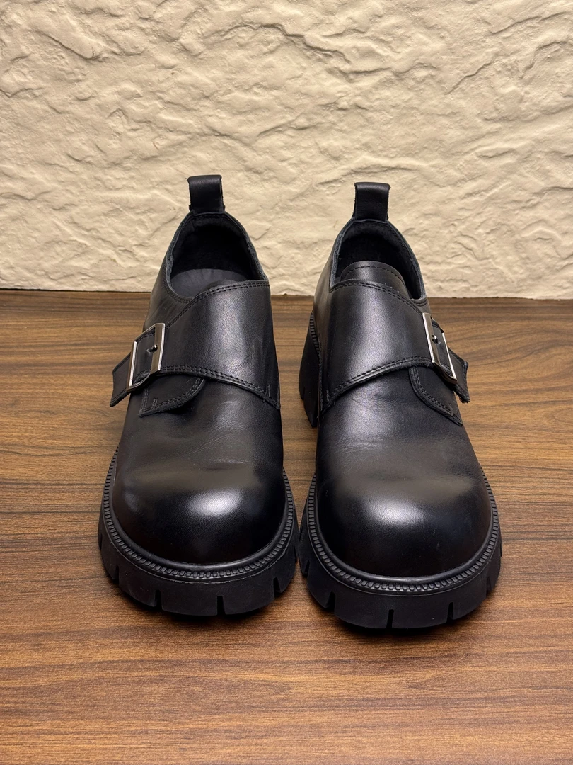 【迈阿密的神秘鞋店】马皮方扣小乐福