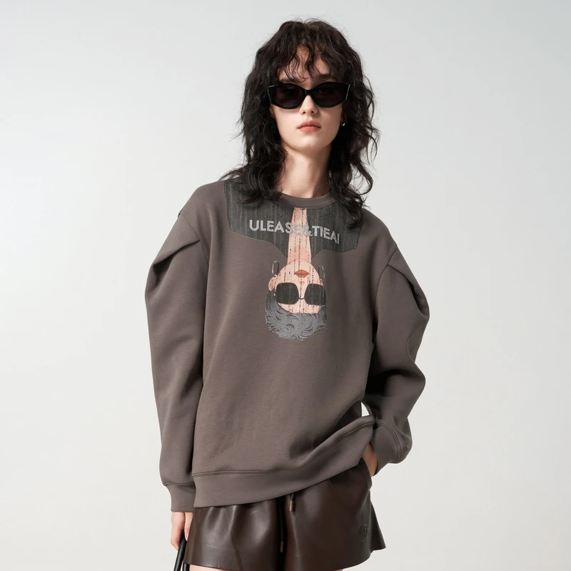 UTI新款灰色摩登印花潮卫衣女装百搭设计感休闲上衣