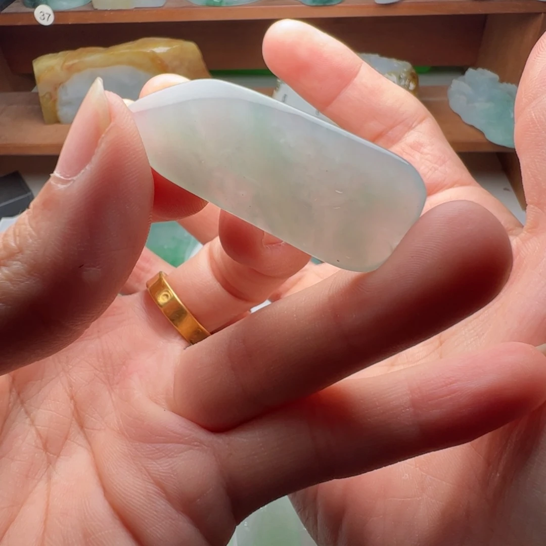定制翡翠未镶嵌不包工