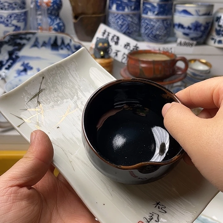 瓷片放****由哈哈哈我要看的时候他笑着问