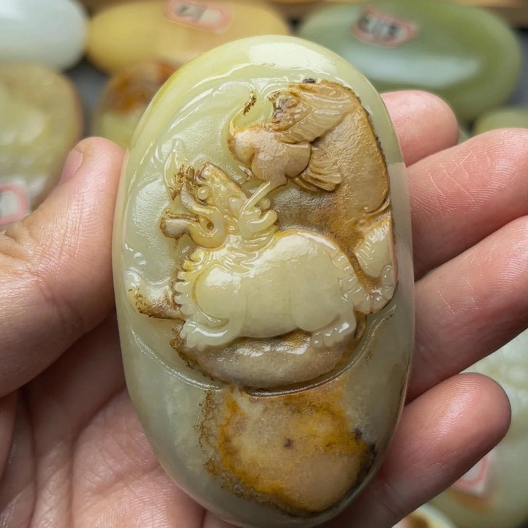 海***D石材方解石手把件独占鳌头