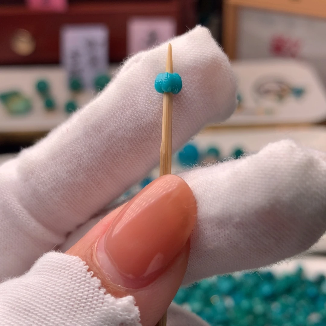 绿松石未镶嵌配饰