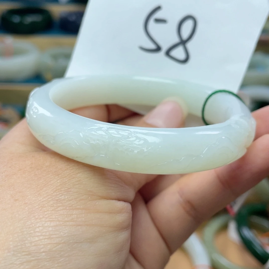 未镶嵌手镯和田玉圈口58