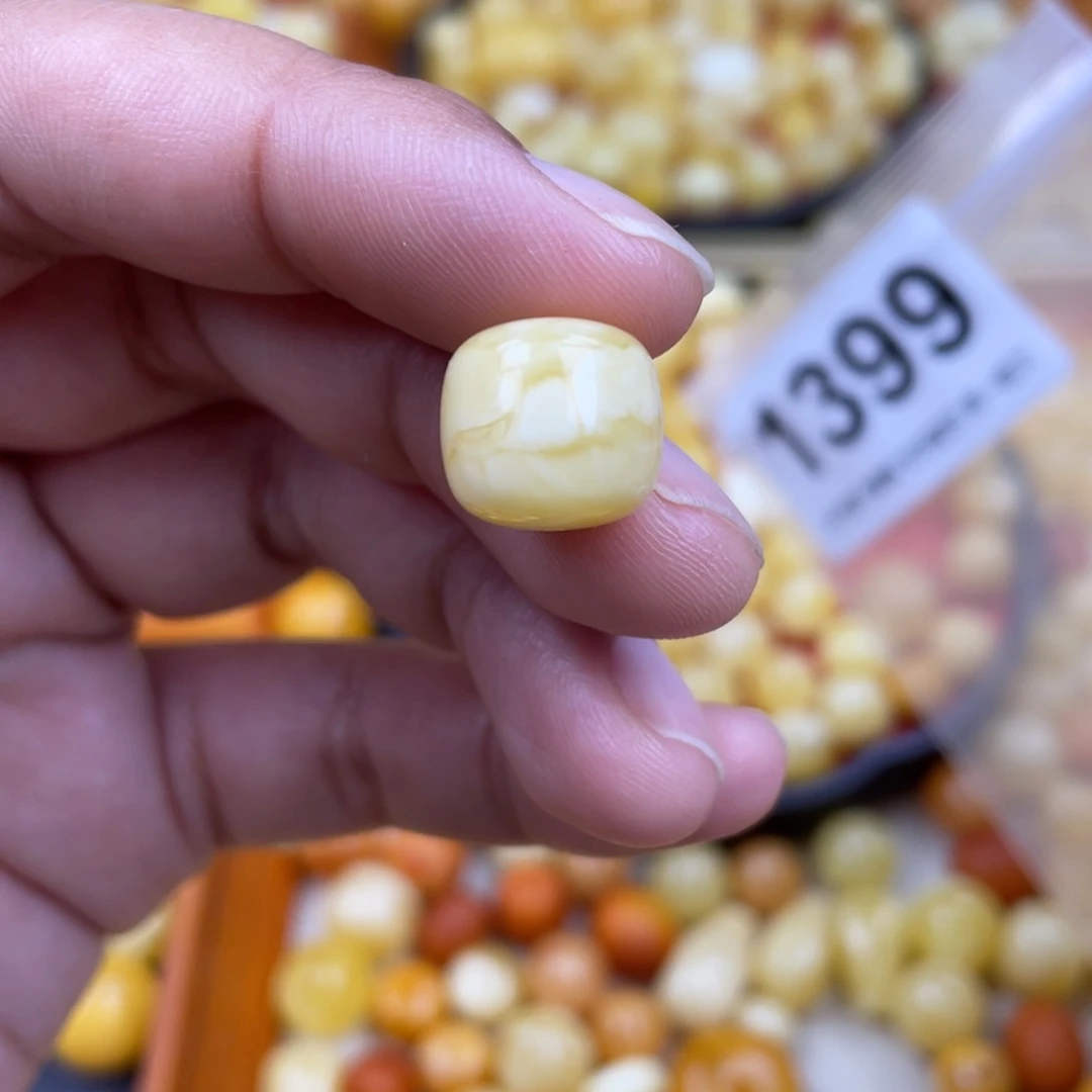 未镶嵌蜜蜡珠宝奇石特*12.7浓蜡