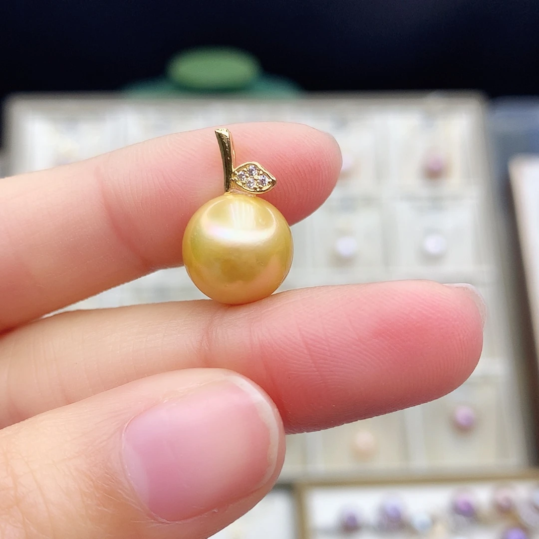 淡水珍珠颈饰合金