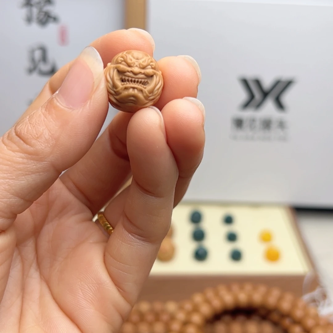 刻***心吊坠猴头核桃单颗