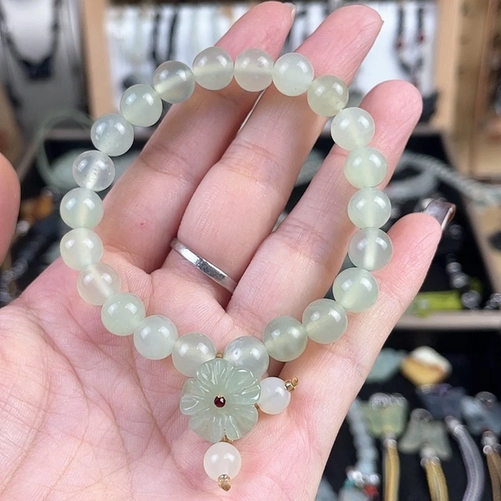 蛇纹石玉合金颈饰