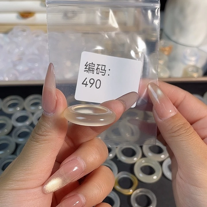未镶嵌戒指玛瑙/玉髓490港15