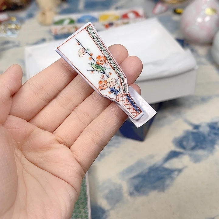 瓷片The first thing